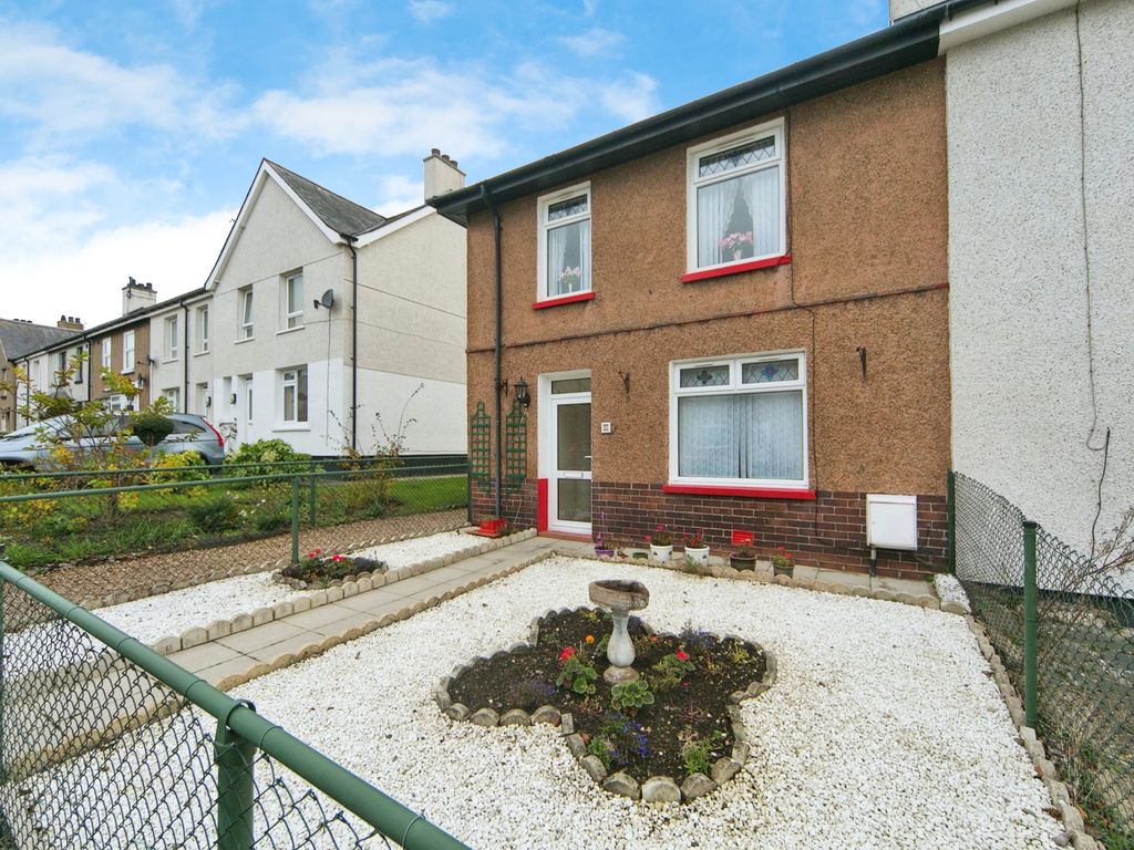 3 bed end terrace house for sale in Lon Y Glyder, Bangor, Lon Y Glyder
