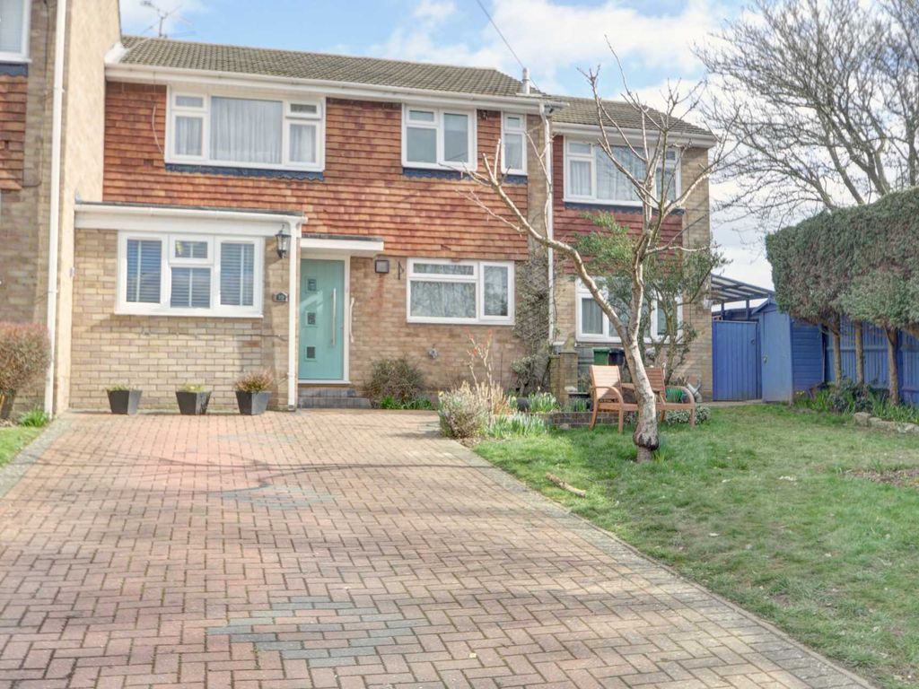 5 bed end terrace house for sale in Joiners Way, Chalfont St Peter, Gerrards Cross SL9 Zoopla