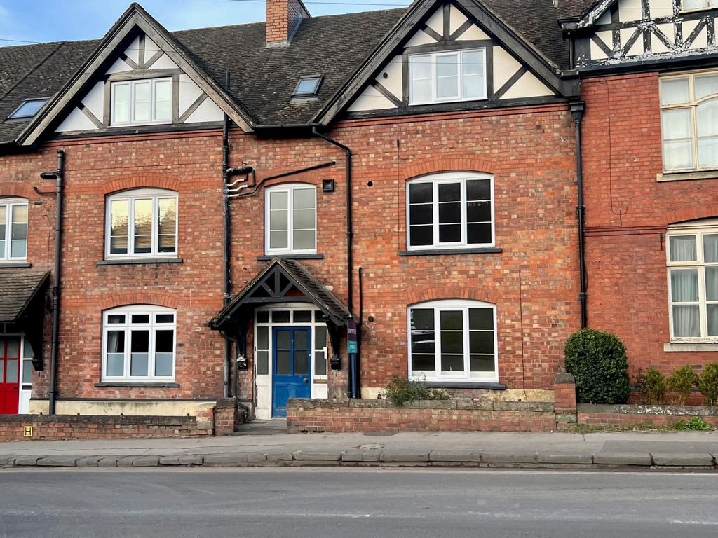 4 bed property for sale in Bull Pitch, Dursley GL11 Zoopla