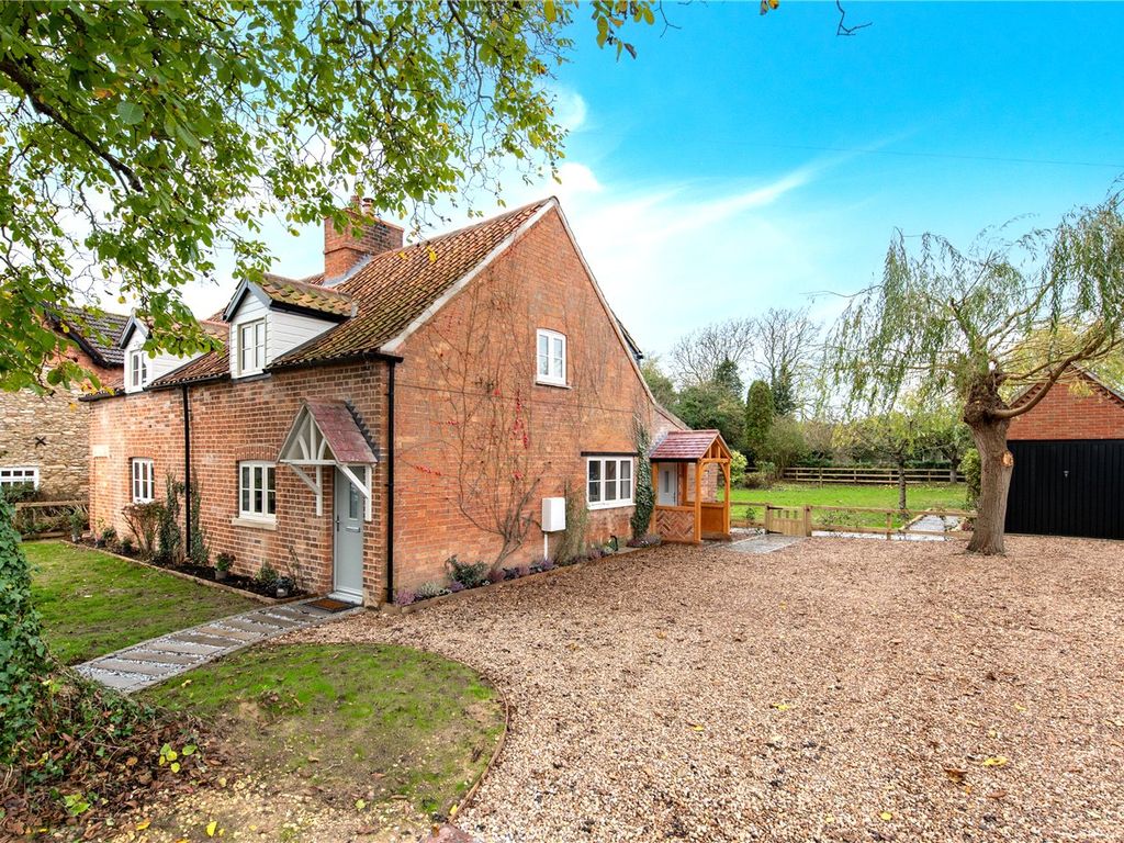 4 bed detached house for sale in Church Lane, KirkbyLaThorpe