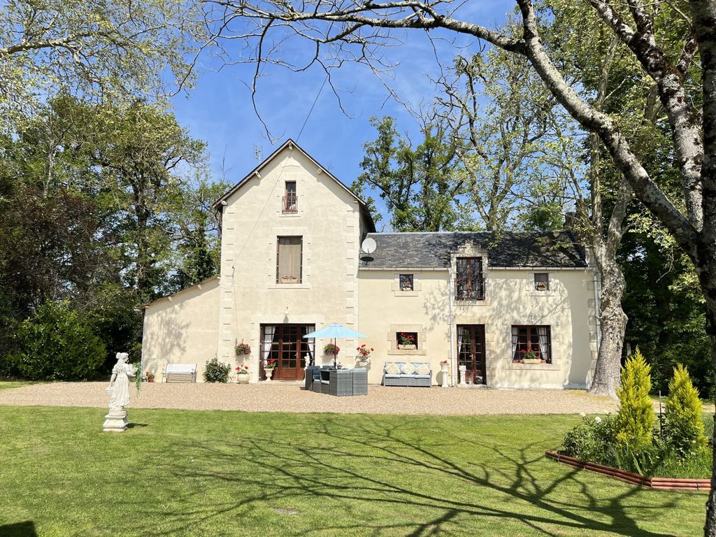 3 bed property for sale in La Trimouille, PoitouCharentes, 86290