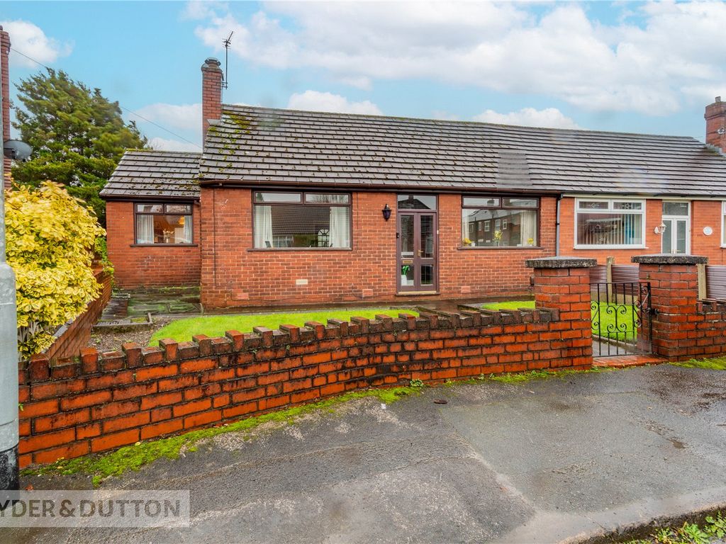 2 bed bungalow for sale in Lyndhurst Avenue, Chadderton, Oldham