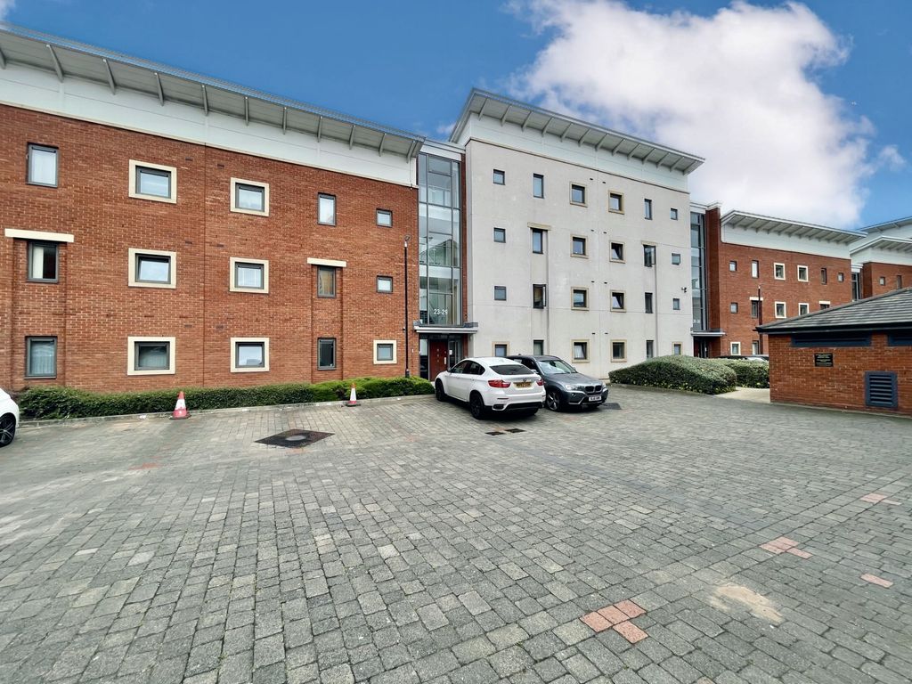 2 bed flat for sale in Albion Street, Wolverhampton City Centre