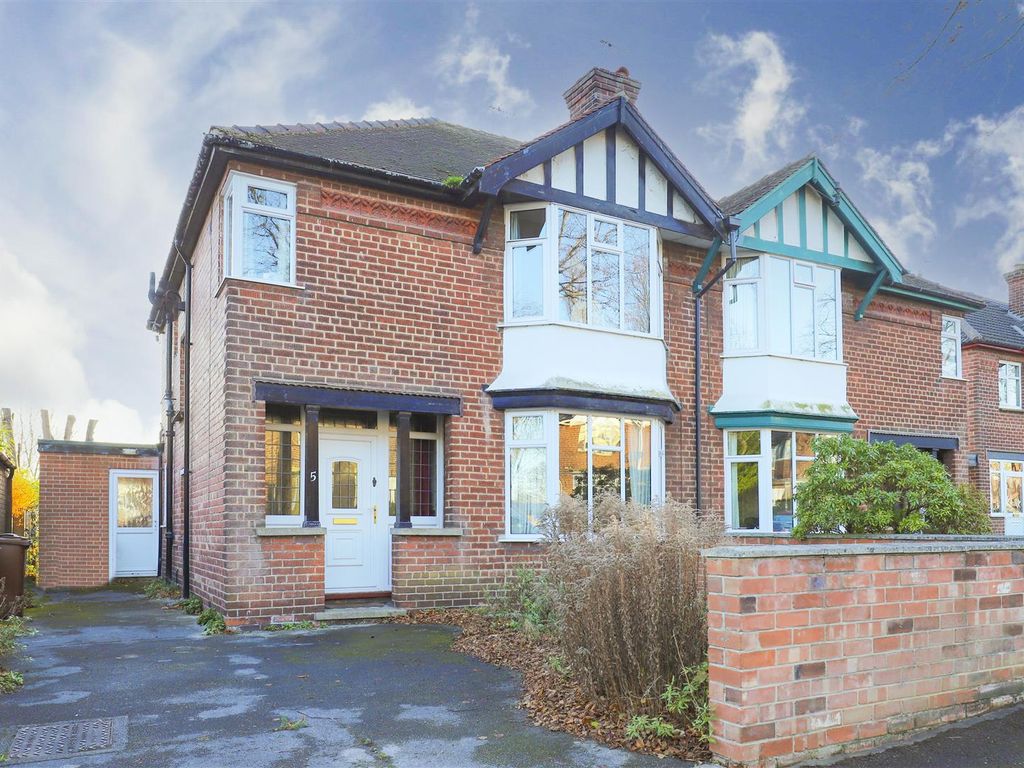 3 bed semidetached house for sale in Bedale Road, Sherwood Dales