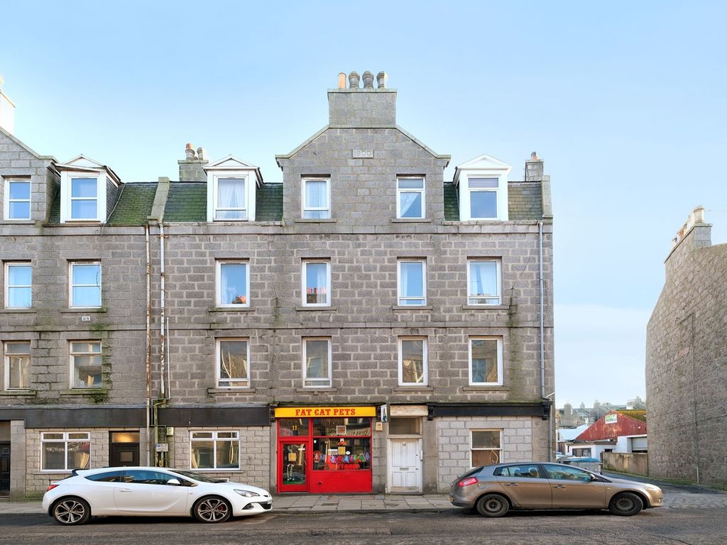 2 bed flat for sale in Menzies Road, Aberdeen AB11, £49,999 Zoopla