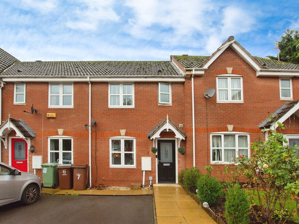 2 bed terraced house for sale in Marsden Close, Nottingham NG6, £