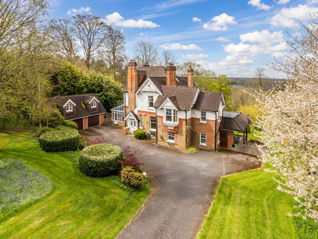 7 bed detached house for sale in Northdown Road, Woldingham CR3, £