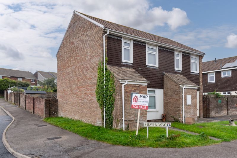 2 bed semidetached house for sale in Silver Way, Threemilestone, Truro