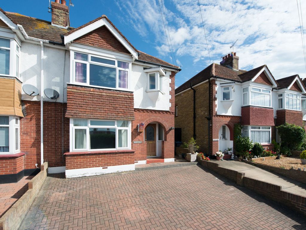 3 bed semidetached house for sale in Park Road, Ramsgate CT11, £