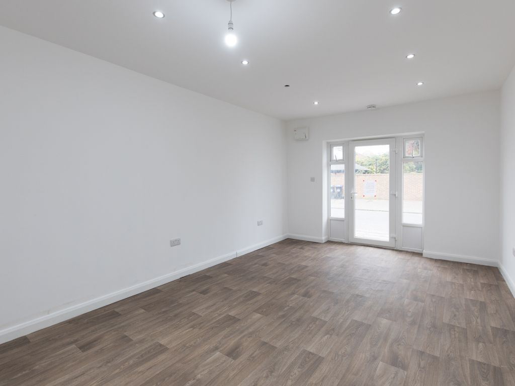 Retail premises to let in Terrace Road, WaltonOnThames KT12 Zoopla