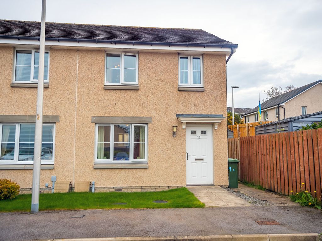 3 bed end terrace house for sale in Resaurie Gardens, Inverness IV2