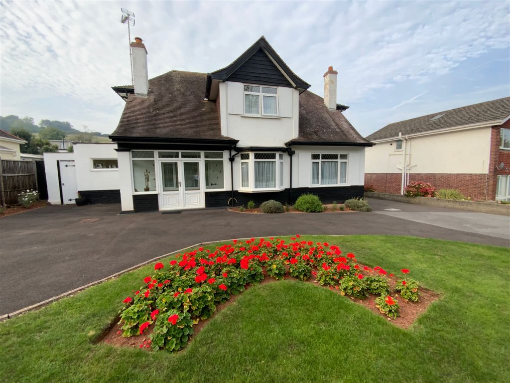 3 bed detached house for sale in Totnes Road, Paignton TQ4, £499,950