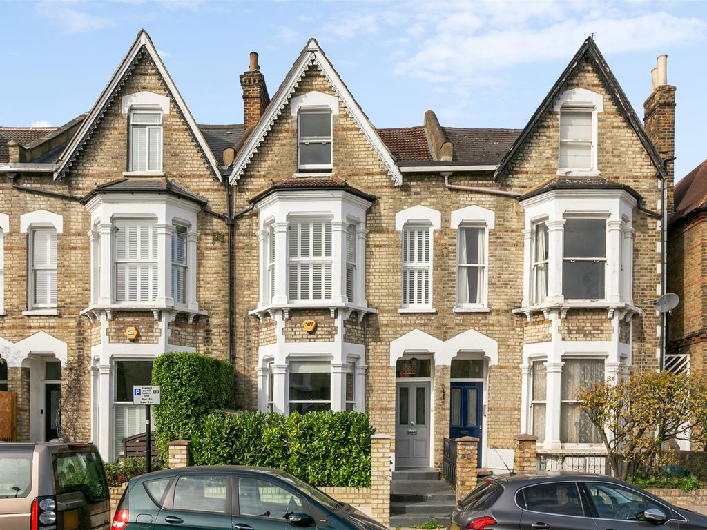 4 bed terraced house for sale in Heathfield Gardens, London W4, £