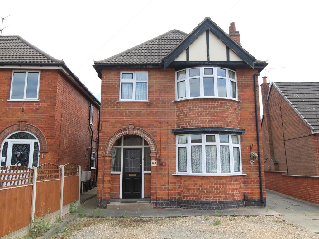 3 bed detached house for sale in Hermitage Road, Whitwick, Coalville