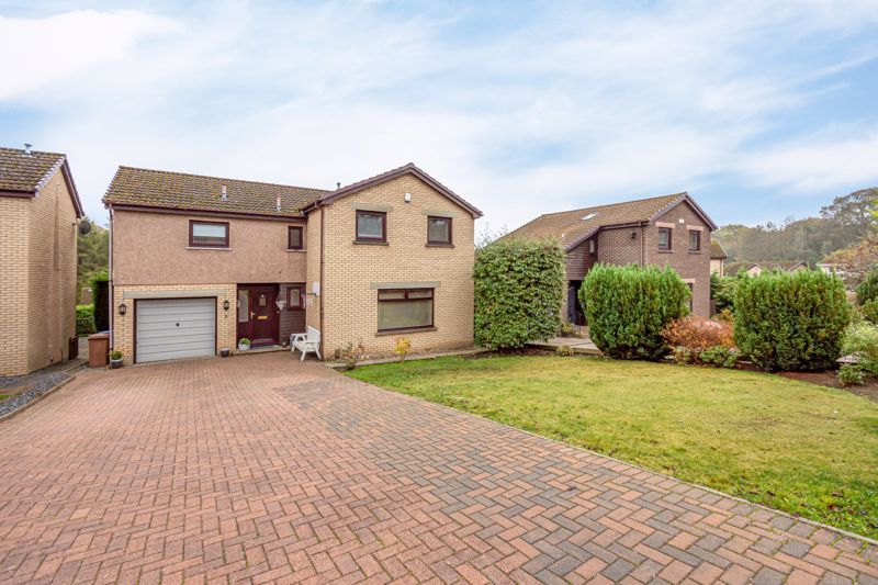 4 bed property for sale in Floors Place, Kirkcaldy KY2, £325,000 Zoopla