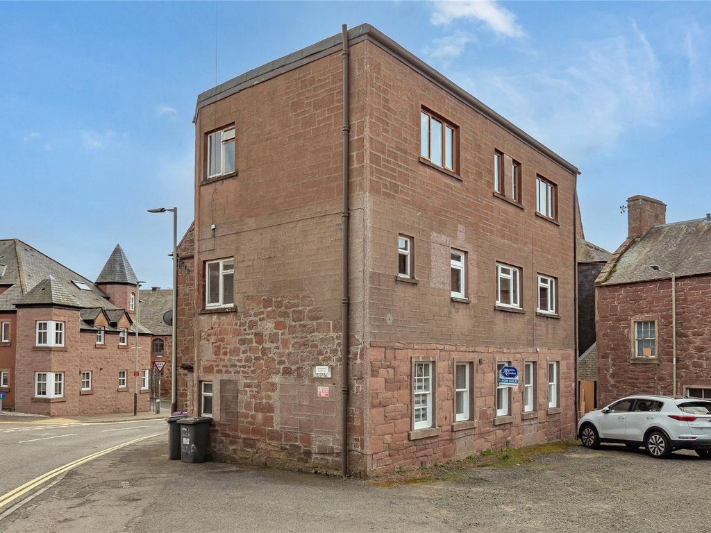 2 bed flat for sale in Glengate, Kirriemuir, Angus DD8 Zoopla