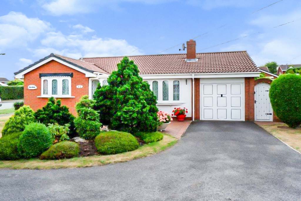 3 bed detached bungalow for sale in Tamar Road, Hockley, Tamworth B77