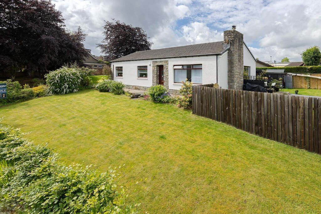 3 bed bungalow for sale in Mill Road, Armadale, Bathgate EH48, £295,000