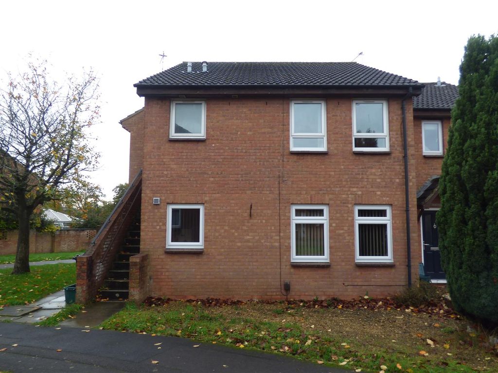 Studio to rent in Bader Close, Yate, Bristol BS37 Zoopla