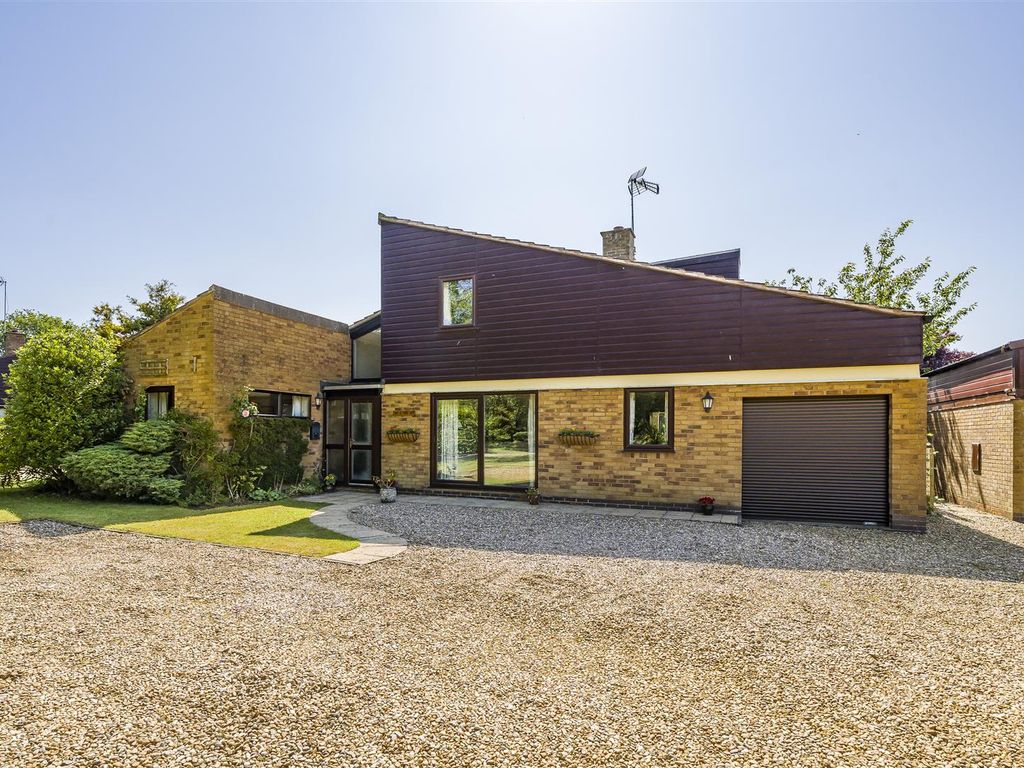 5 bed property for sale in Manor Close, Charwelton, Daventry NN11 Zoopla