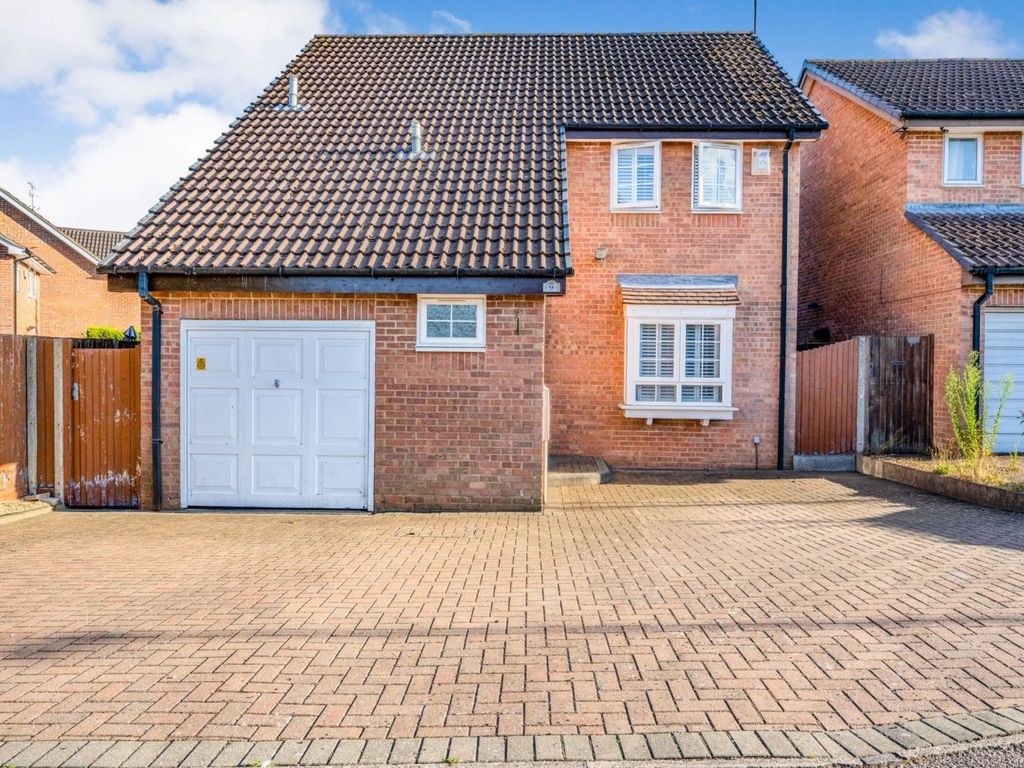 Kirby Drive, Luton LU3  