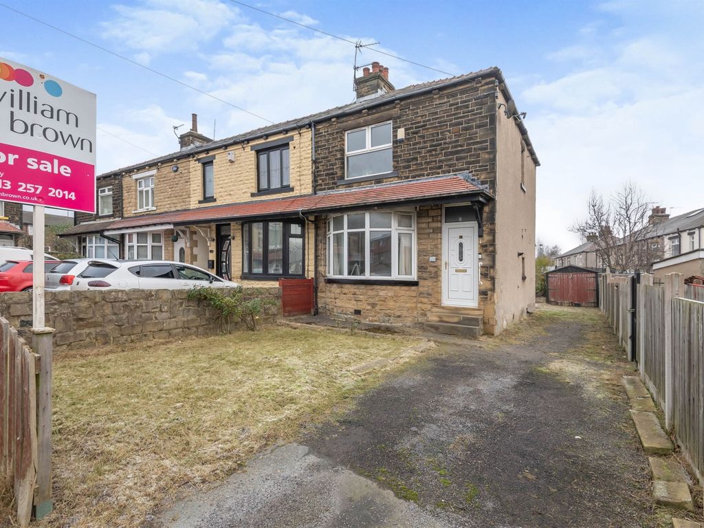 2 bed end terrace house for sale in Grange Grove, Thornbury, Bradford