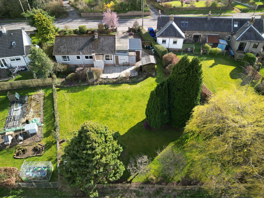 3 bed detached bungalow for sale in Perth Road, Perth PH2, £