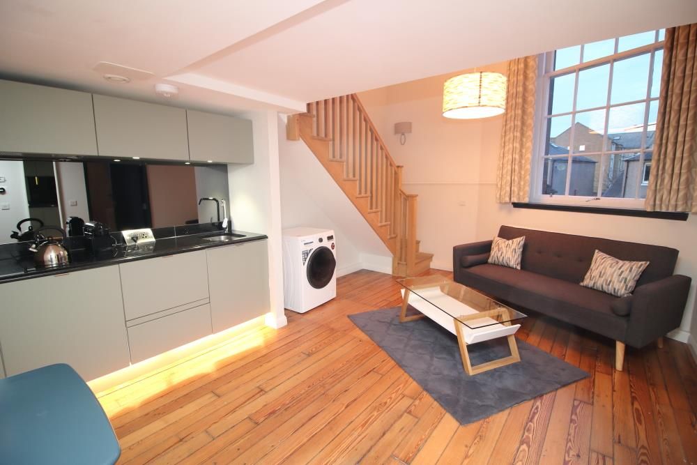 1 bed flat to rent in Flat 18, 154 Mcdonald Road, Edinburgh EH7 Zoopla