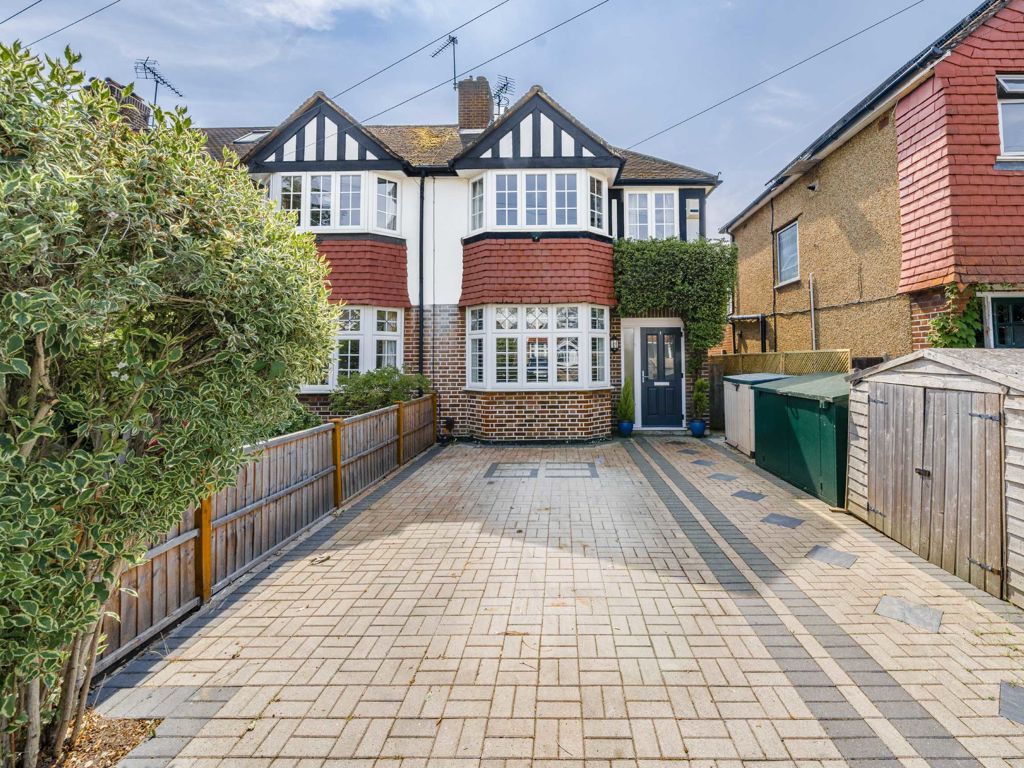 3 bed semidetached house for sale in Lincoln Avenue, Twickenham TW2