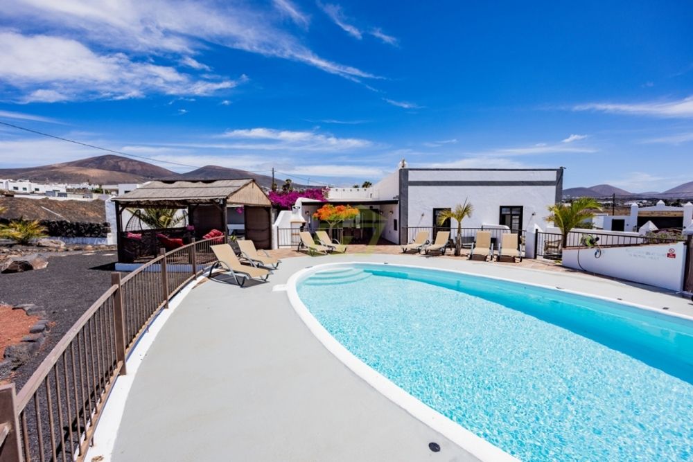 4 bed villa for sale in Macher, Lanzarote, Spain Zoopla