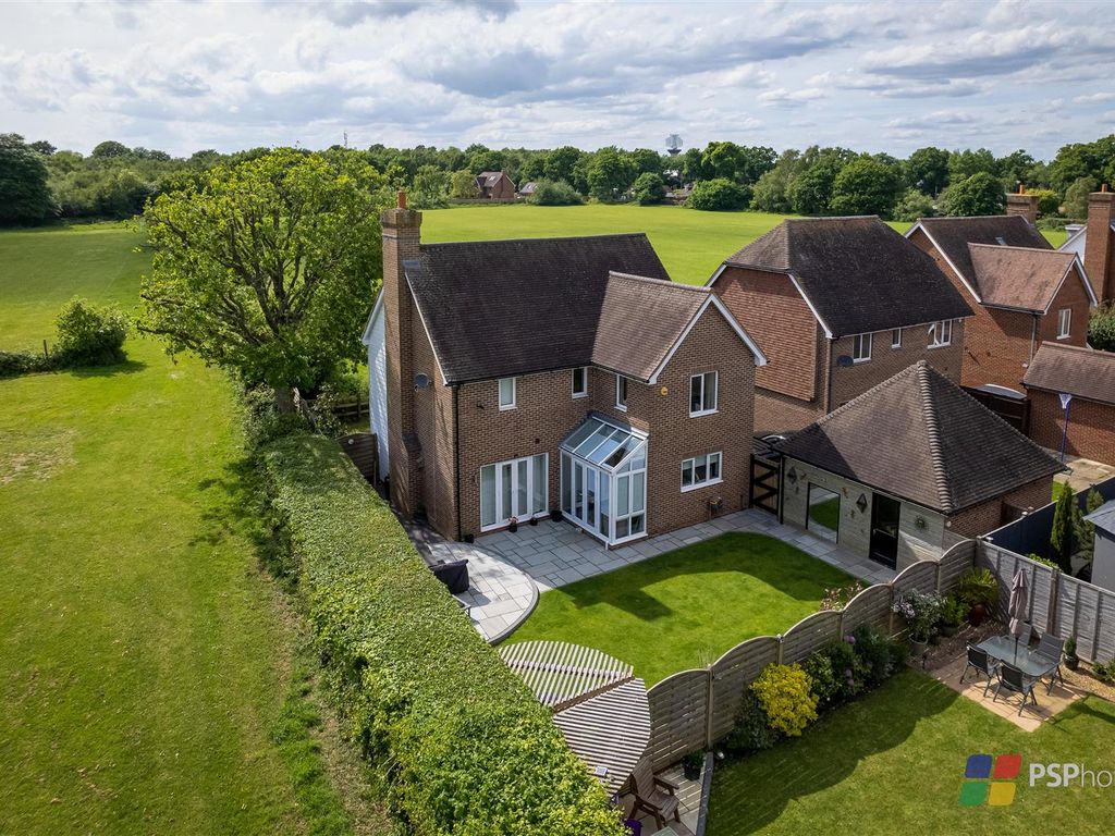 4 bed detached house for sale in The Hemsleys, Pease Pottage, Crawley