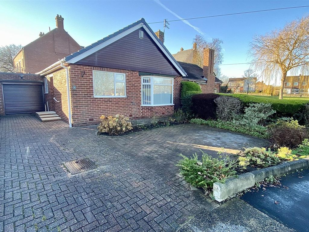 2 bed semidetached bungalow for sale in Grinstead Way, Carrville