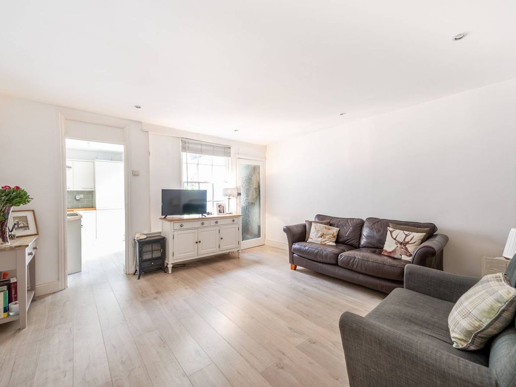 North Hill, Highgate, London N6