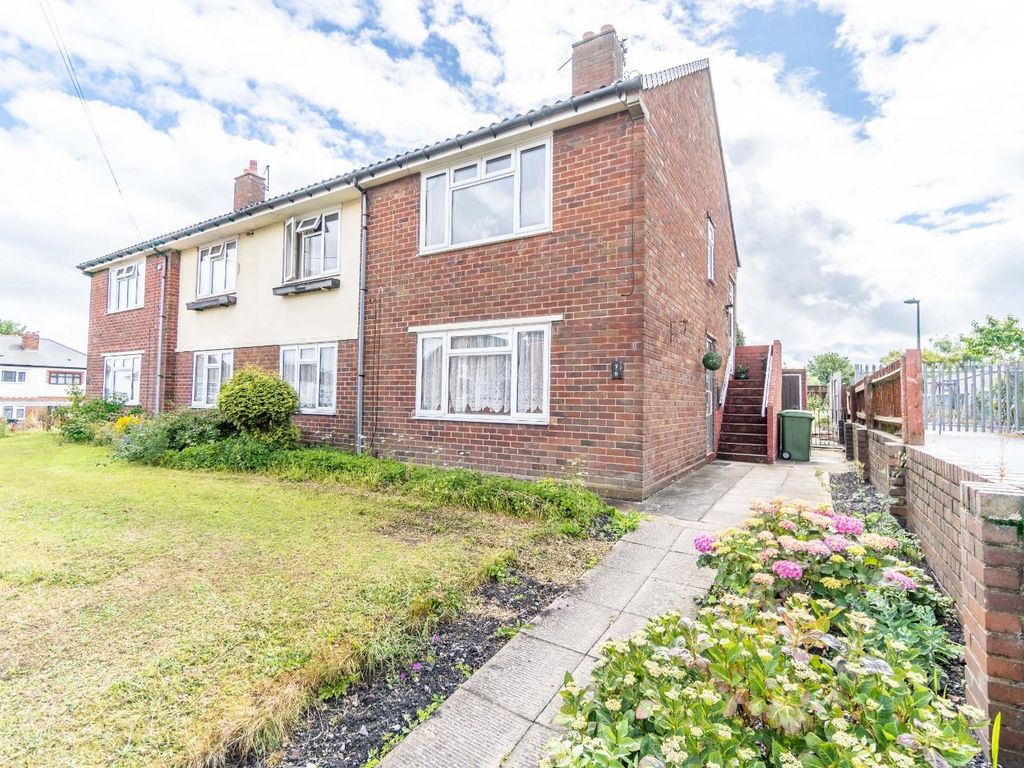 2 bed flat for sale in Wagstaff Close, Bilston WV14 Zoopla