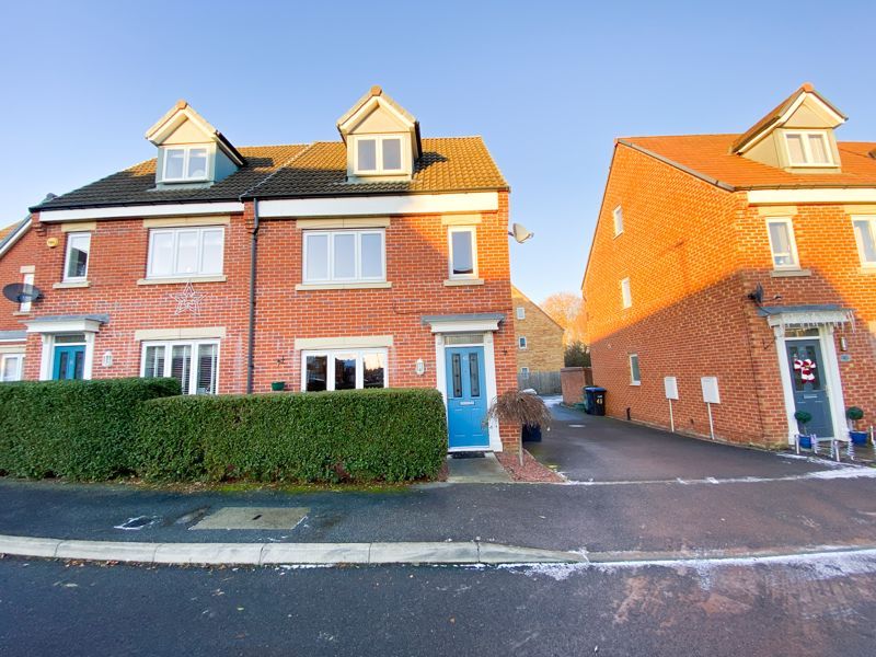 4 bed semidetached house for sale in Wakenshaw Drive, Newton Aycliffe