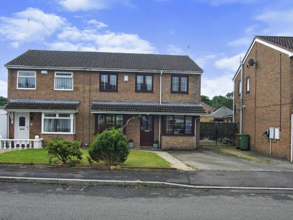 4 bed semidetached house for sale in Heol Tasker, Nelson, Treharris