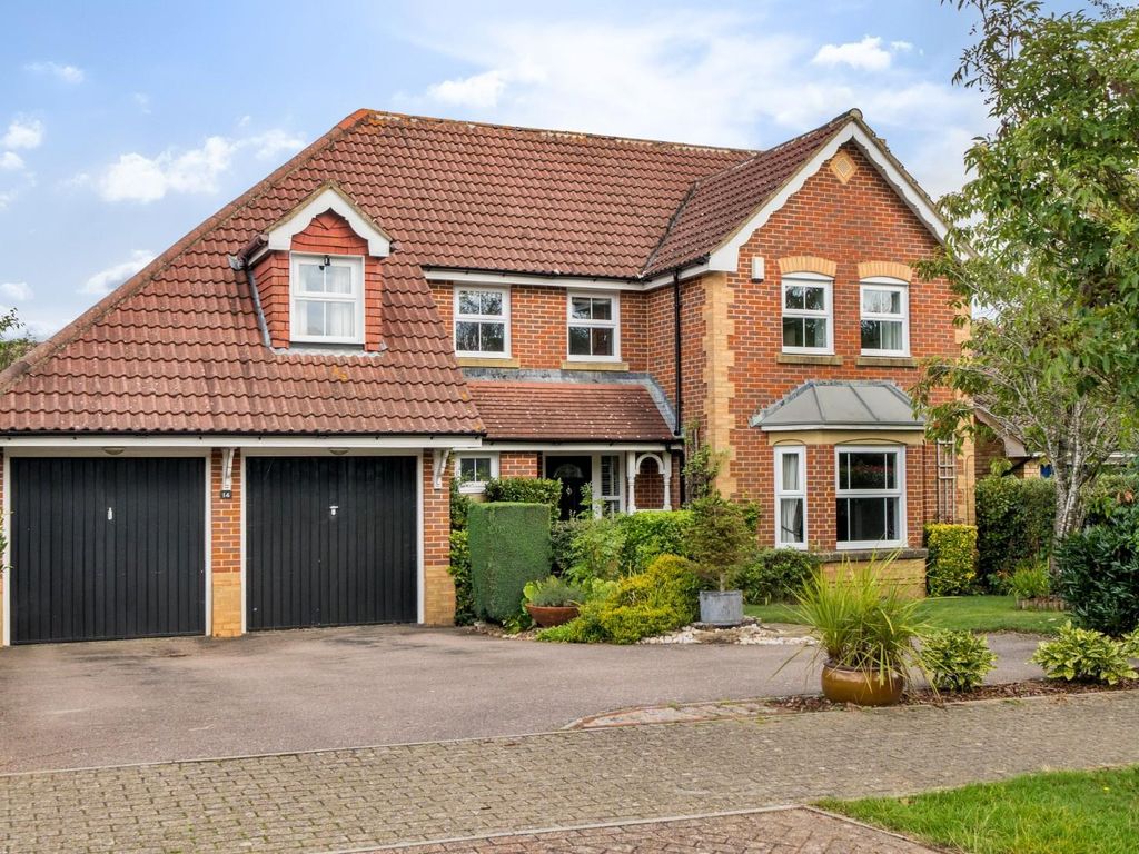 4 bed detached house for sale in Anson Avenue, Kings Hill, West Malling