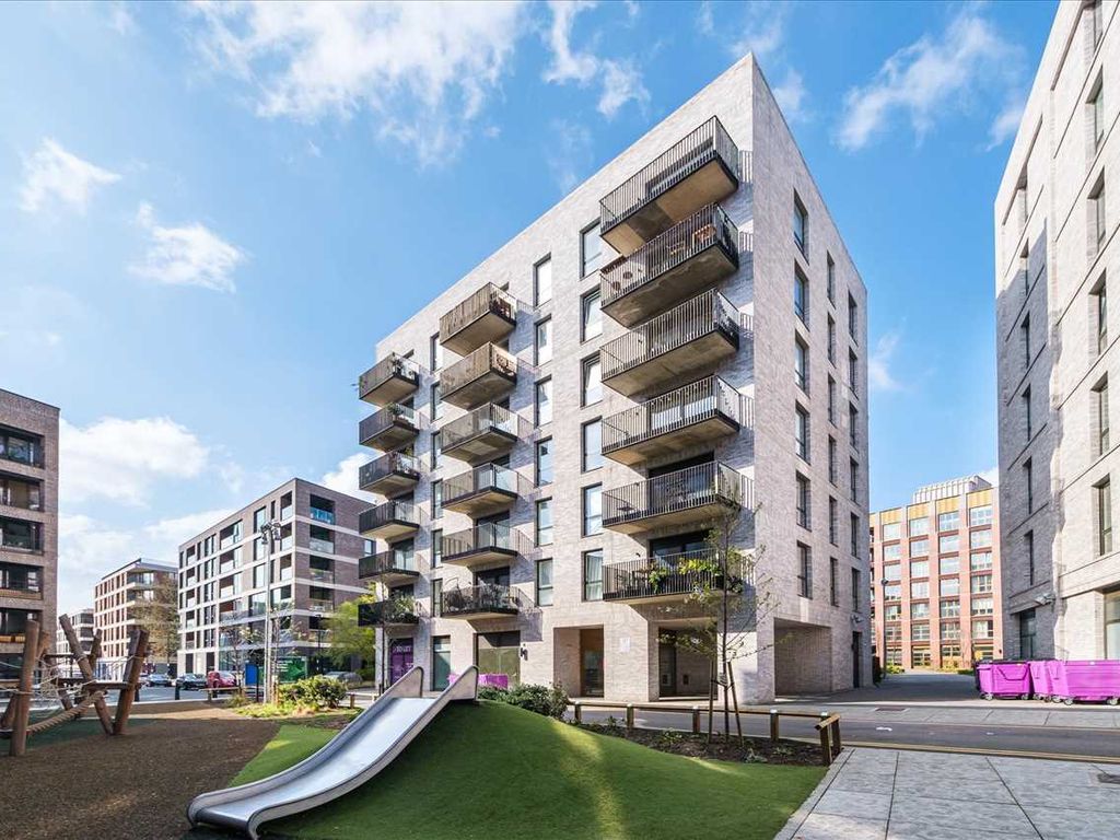 1 bed flat for sale in Suntrap Court, Hackney Wick, London E3 Zoopla