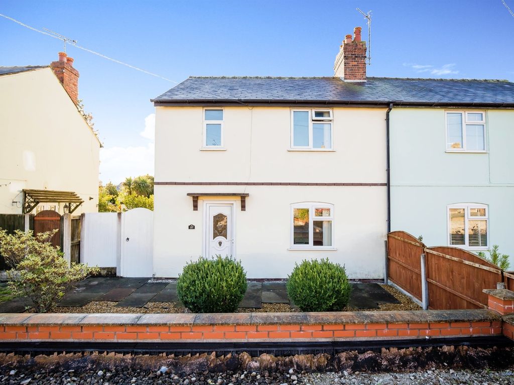 3 bed semidetached house for sale in High Street, Saltney, Chester CH4