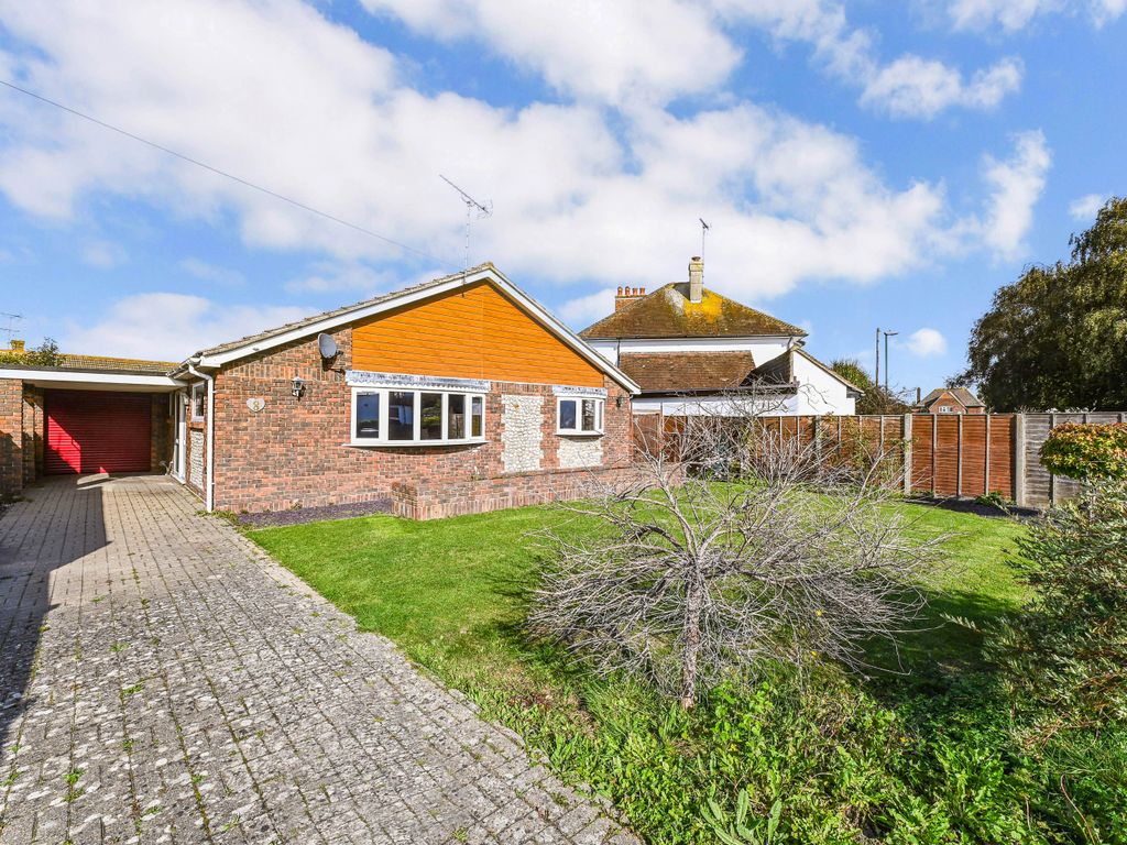 3 bed detached bungalow for sale in Goodwood Avenue, Felpham PO22, £