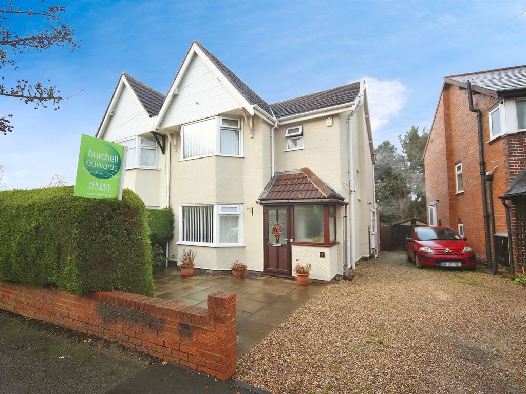 3 bed semidetached house for sale in Castle Lane, Solihull B92, £