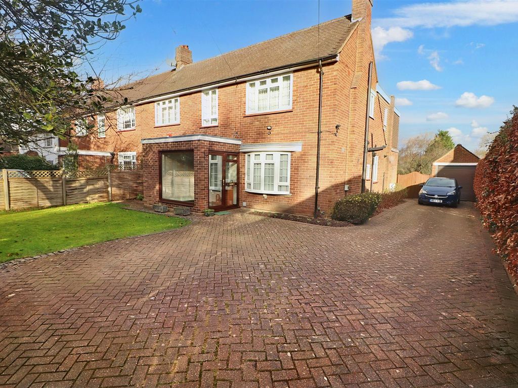 5 bed semidetached house for sale in Lane, Elstree, Borehamwood