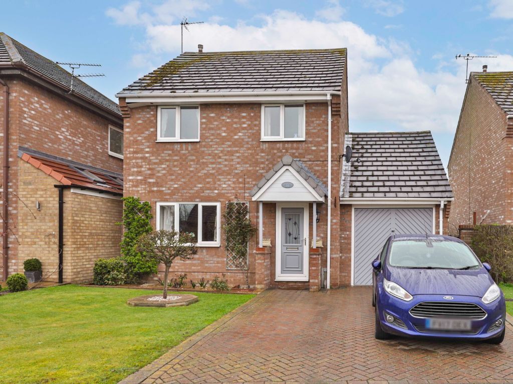 3 bed detached house for sale in Churchfields, Tickton, Beverley HU17