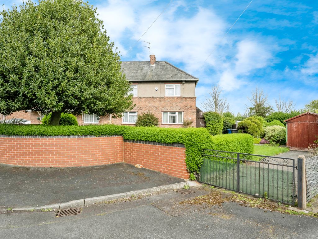 3 bed semidetached house for sale in New Street, Carcroft, Doncaster