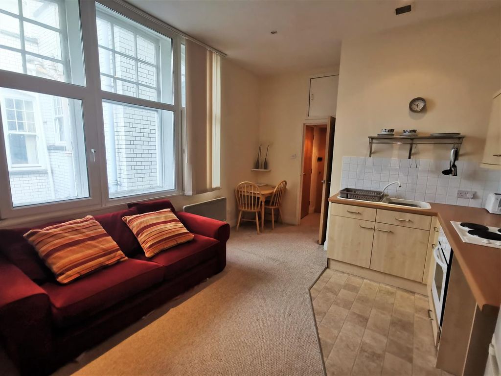 Studio for sale in Pembroke Buildings, Cambrian Place, Marina, Swansea