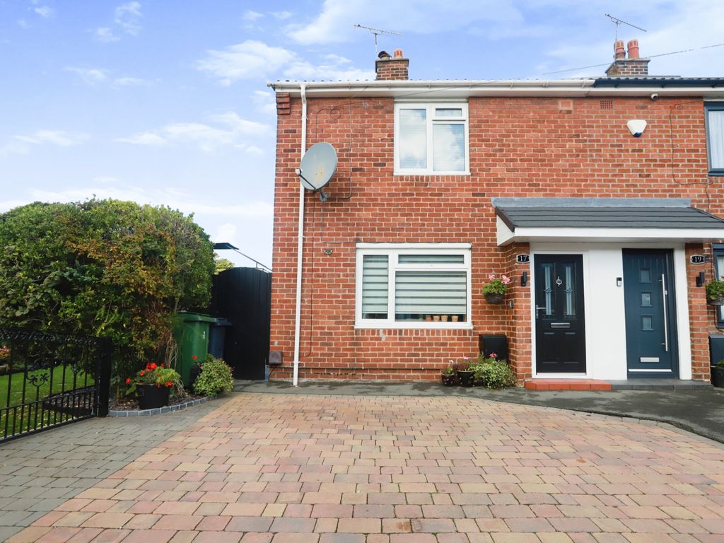 2 bed semidetached house for sale in Fenwick Drive, Wrexham LL13 Zoopla