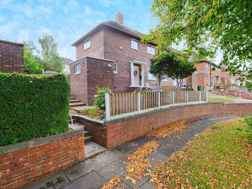 2 bed semidetached house for sale in Stradbroke Drive, Sheffield S13