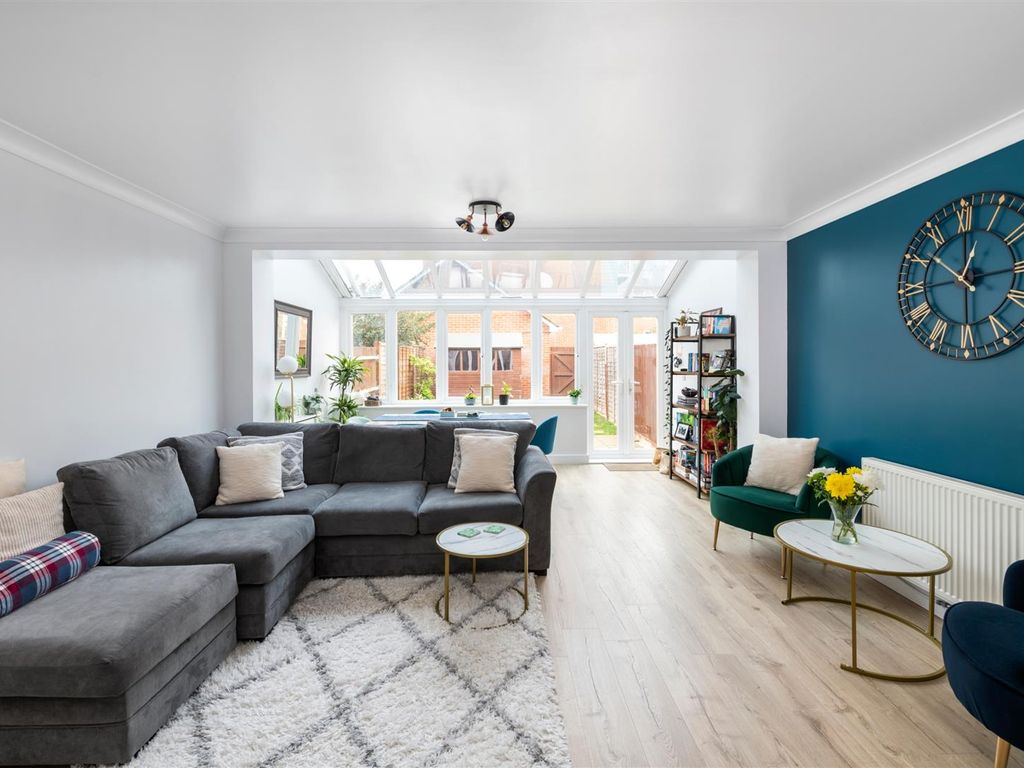 Goodworth Road, Redhill RH1  