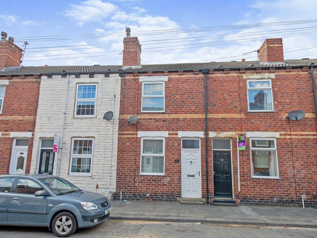 2 bed terraced house for sale in Granville Street, Cutsyke, Castleford