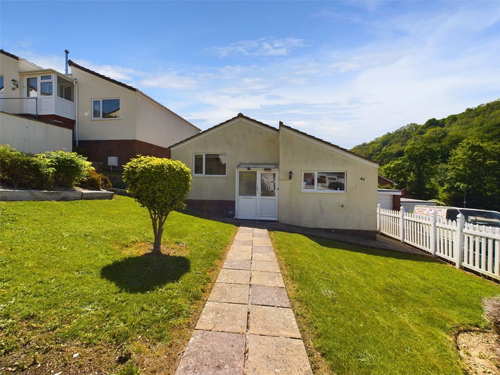 2 bed bungalow for sale in Hillington, EX34, £240,000 Zoopla
